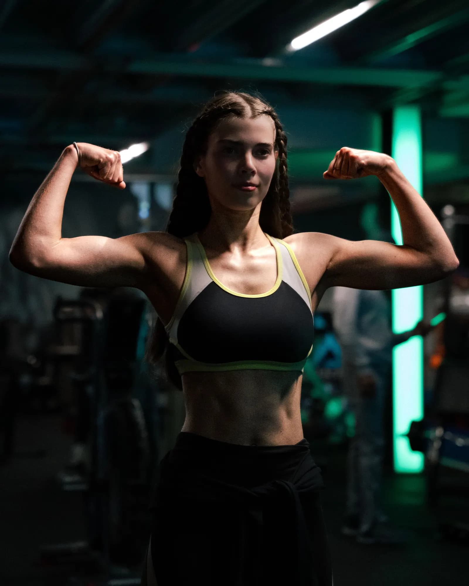 Como fazer um treino de bíceps em casa: exercícios e dicas